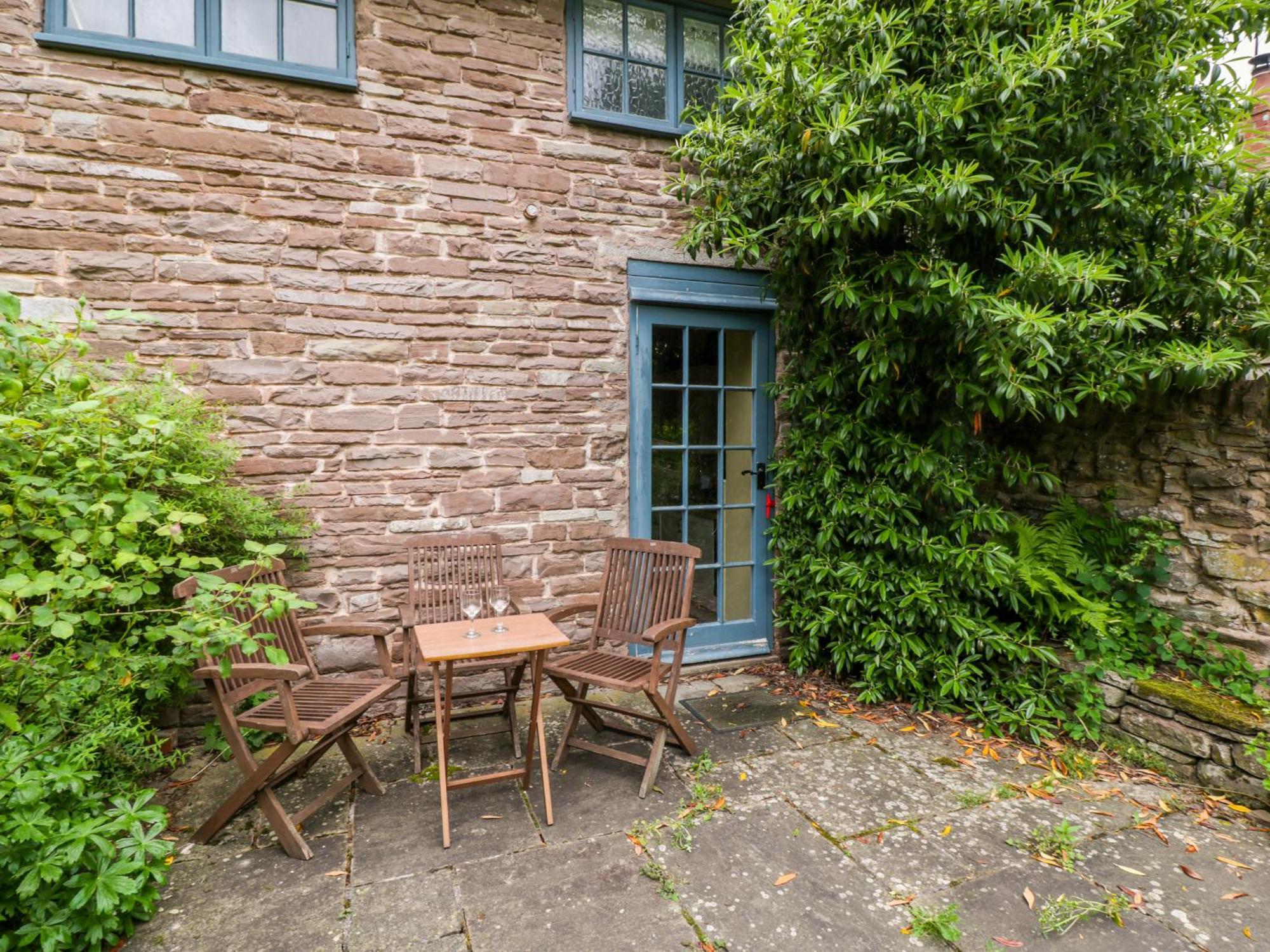 Yew Tree Cottage Leominster Exterior photo